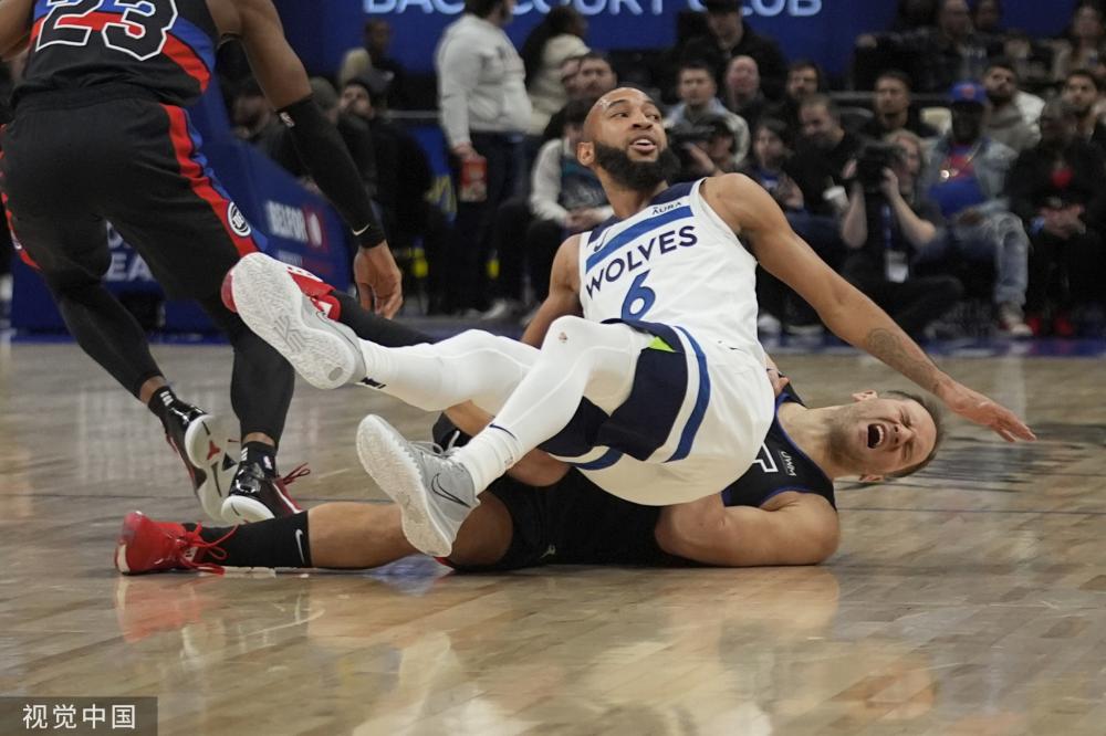 巴斯克斯 巴斯克斯