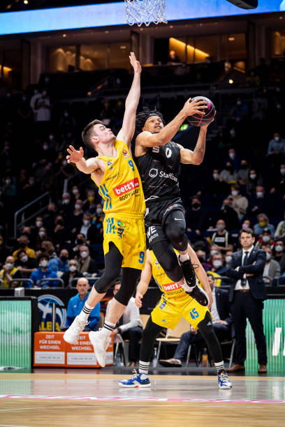 比赛过程中 比赛过程中